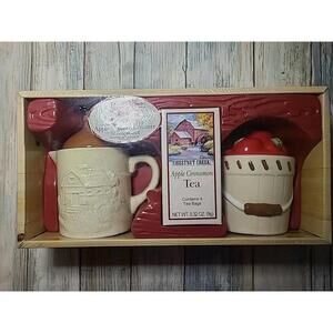 Vintage Chestnut Creek Apple Orchard Creamer & Sugar Set - New